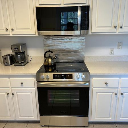 Waterfront Newly Renovated And Decorated 3Brs Home Milton Esterno foto