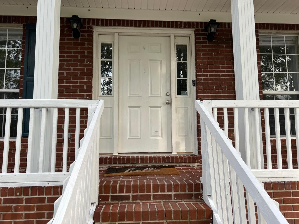 Waterfront Newly Renovated And Decorated 3Brs Home Milton Esterno foto