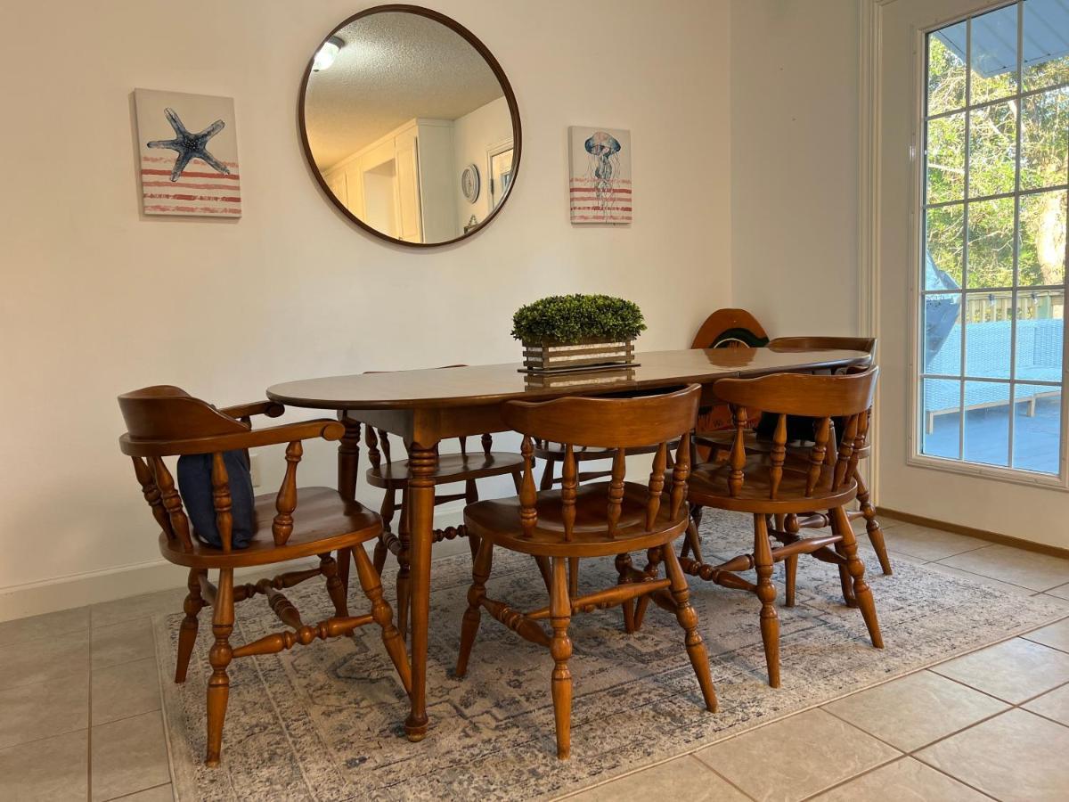 Waterfront Newly Renovated And Decorated 3Brs Home Milton Esterno foto